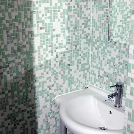 Millennia מלון 2*