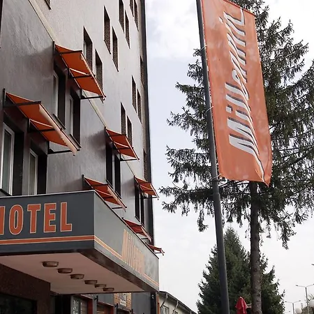 Хотел Millennia 2*